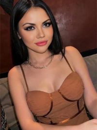Kira Nice Top Escort Frankfurt 2